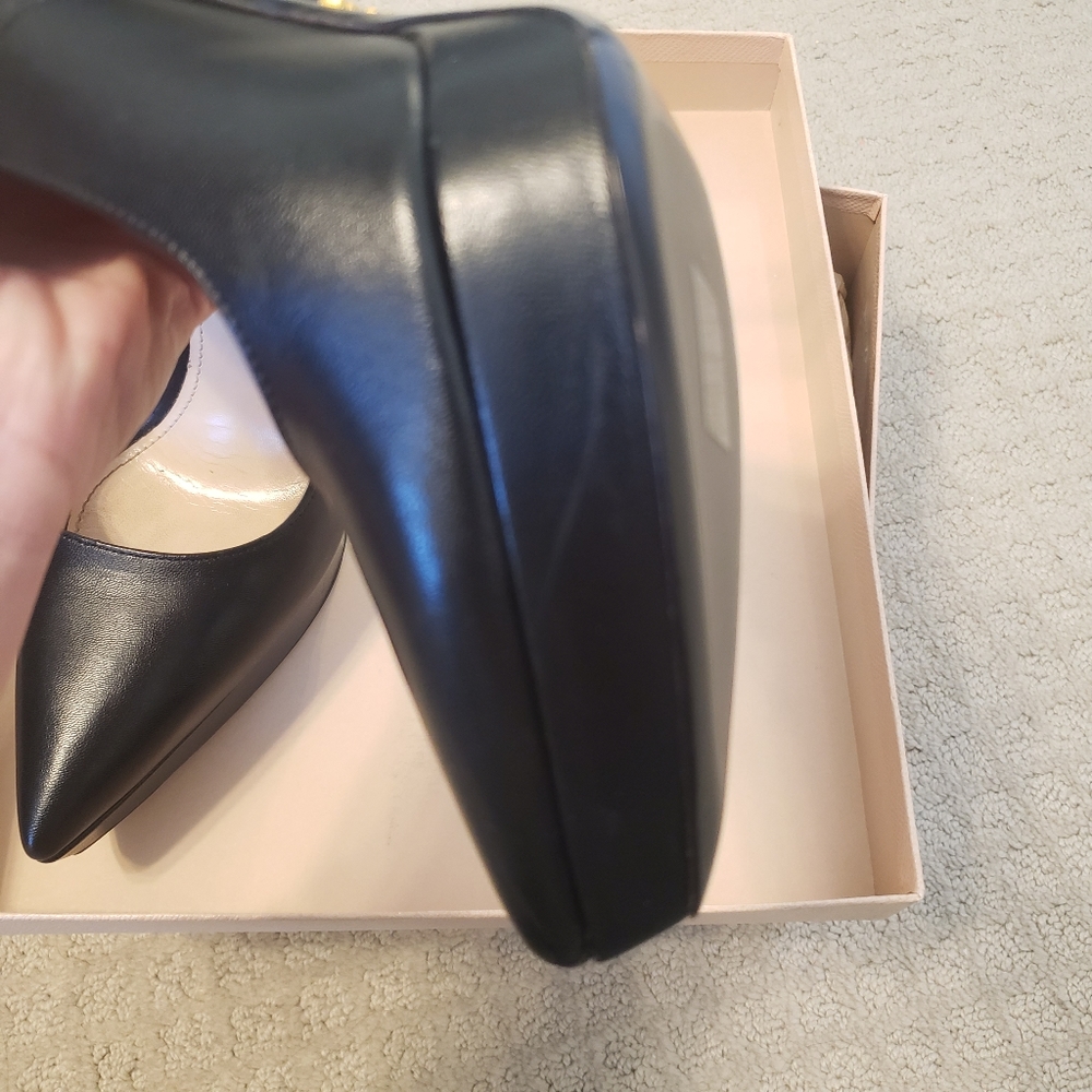 Prada Pumps - Picture 9 of 16